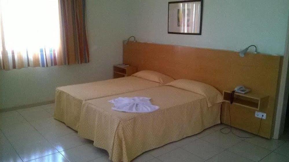 Hotel Roterdao Praia Zewnętrze zdjęcie